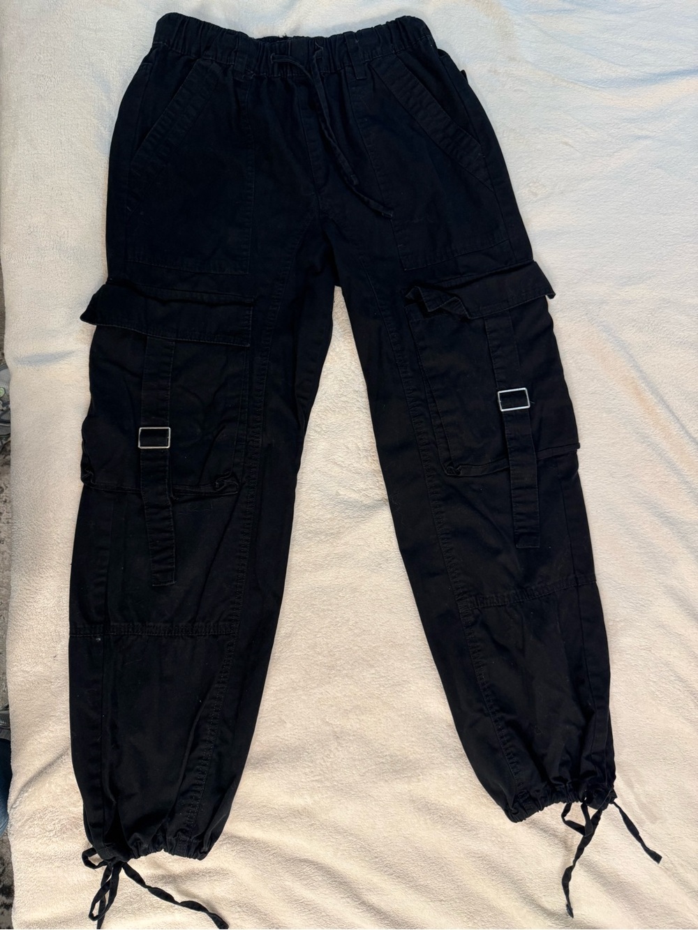 Refuge women Y2K Black Cargo Pants Drawstring Cuffs Size XS